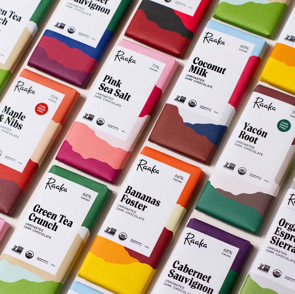 Our international print experts work with Raaka, a Brooklyn-based chocolate maker, to create the packaging to represent their brand using quality finishing techniques and materials.